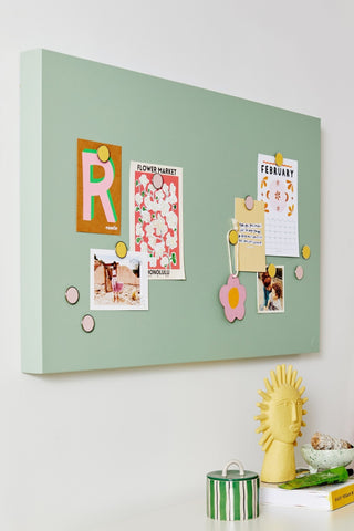 The Buttons by Mustard Made