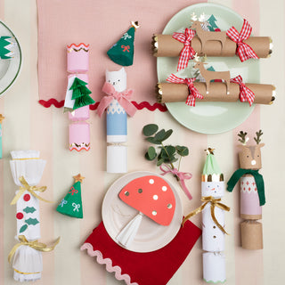 Honeycomb Collection Crackers - BAM Party and Events