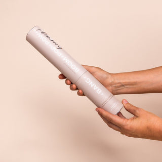 White Eco Confetti Cannon - BAM Party and Events