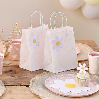 Ditsy Daisy Party Bags - BAM Party and Events