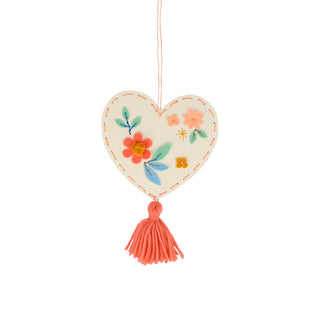 Heart Embroidery Kit - BAM Party and Events