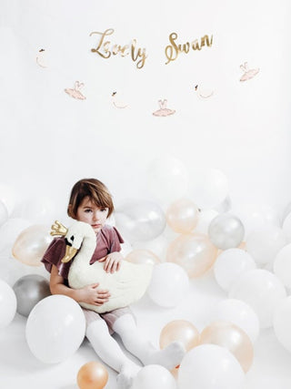 Lovely Swan Pillow - BAM Party and Events