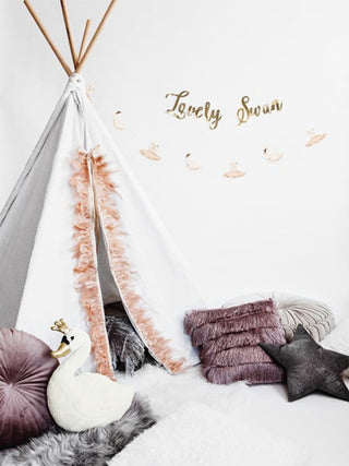 Lovely Swan Pillow - BAM Party and Events