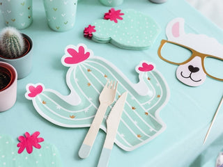 Cactus Paper Plates - BAM Party and Events