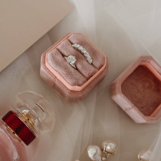 Velvet Ring Box Bloom - BAM Party and Events