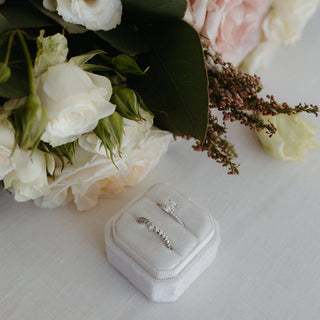 Velvet Ring Box Cloud - BAM Party and Events