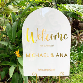 White Arch Custom Welcome Sign HIRE